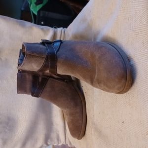 EUC Bjorndal ankle boots